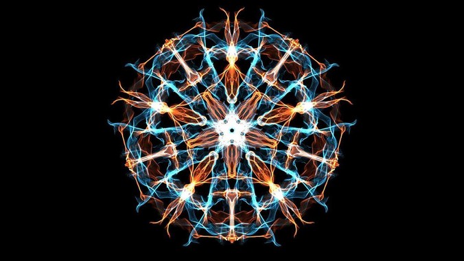 360 集团周鸿袆努力拼了 4  年，最后反而跌了近 4000 亿，其原因是什么？